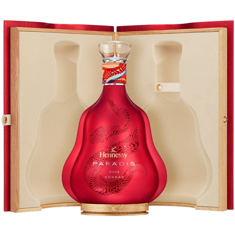 Hennessy Paradis Lunar New Year 2025
