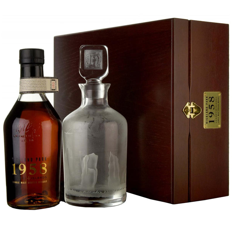 Highland Park 1958 40 Year Old Presentation Set