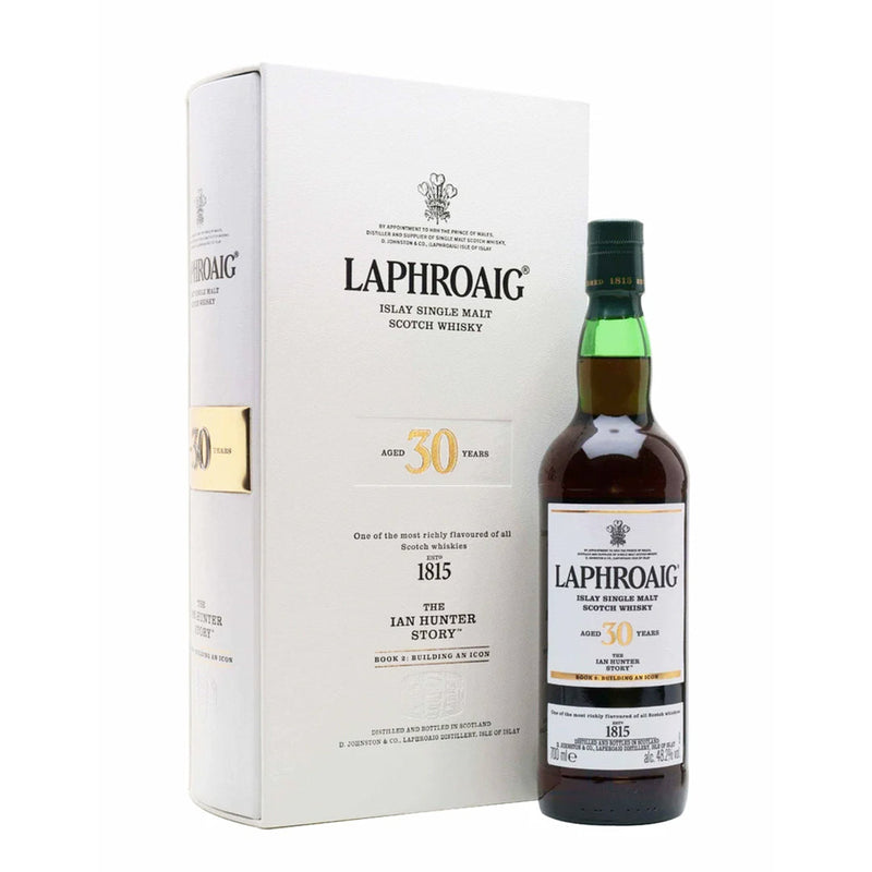 Laphroaig 30 Year Old The Ian Hunter Story Book 2
