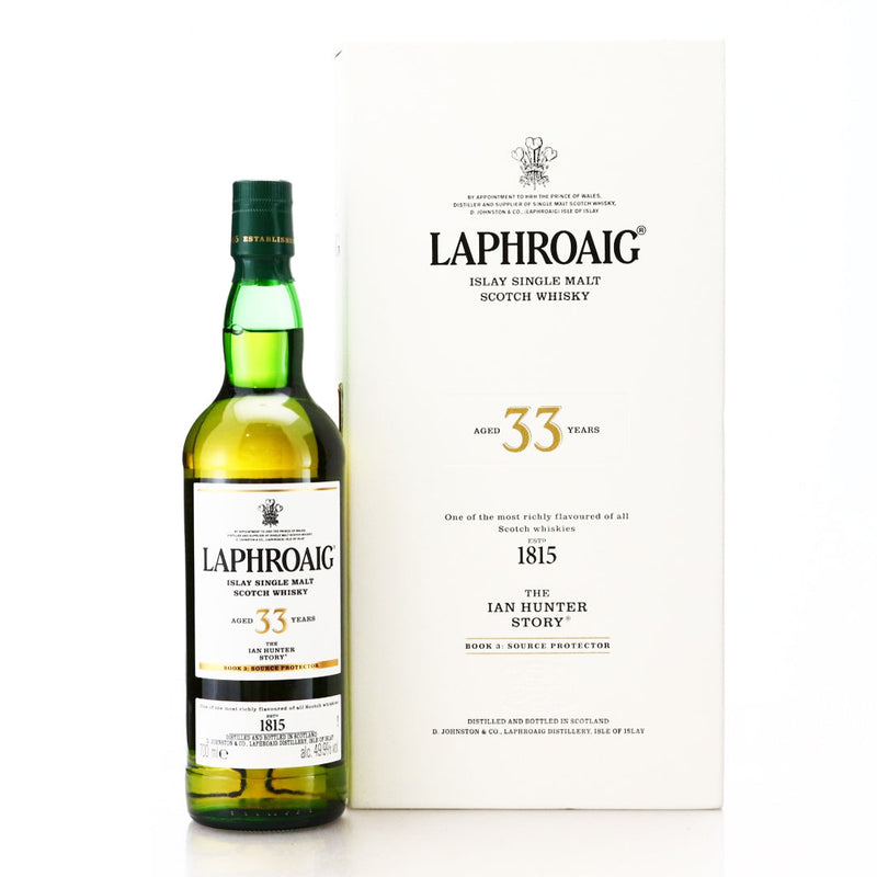 Laphroaig 33 Year Old The Ian Hunter Story Book 3